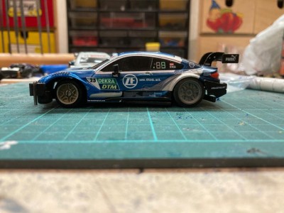 E1F15024-3C38-4417-B9B0-8A0C4369AB4F.jpeg (93.28 KiB) 4932 mal betrachtet Fieseliger als Audi und Mercedes wegen Radstand vorne.