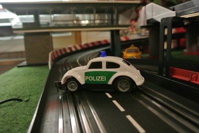 DSC_3763 (Medium).JPG (178.16 KiB) 6656 mal betrachtet schon wieder ne Polizeisperre