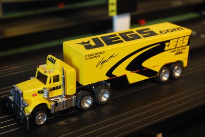 Und so sieht der Truck dann aus.