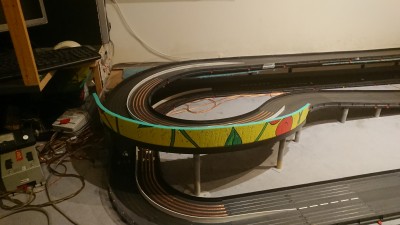 Aussenansicht mit zurechtgeschnittener Isomatte (bei dem Dekomotiv müssen wir noch bei...)