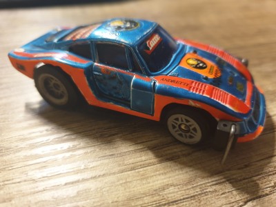 viele Kampfszenen, Karosserie fertig und Fegen auch defekt