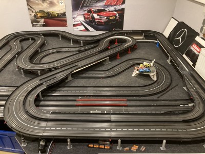 C333C307-4F9F-426A-A290-68FBED393E59.jpeg (4.41 MiB) 7024 mal betrachtet Der Rennring